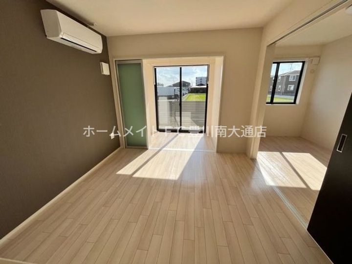 蔵子5丁目新築アパート102の内装