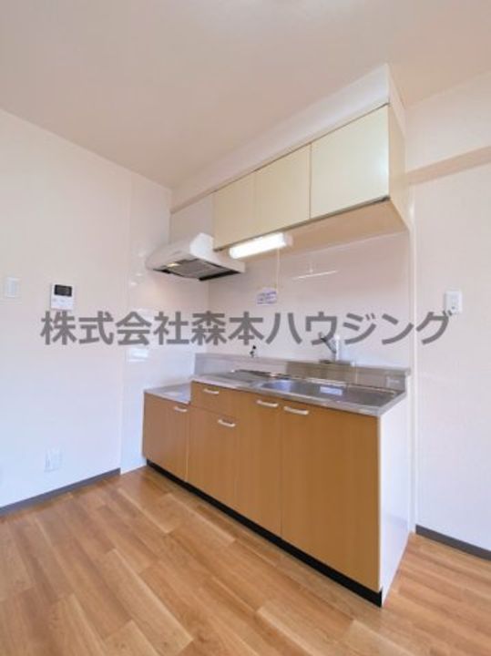 翔開マンションⅠ 101のキッチン