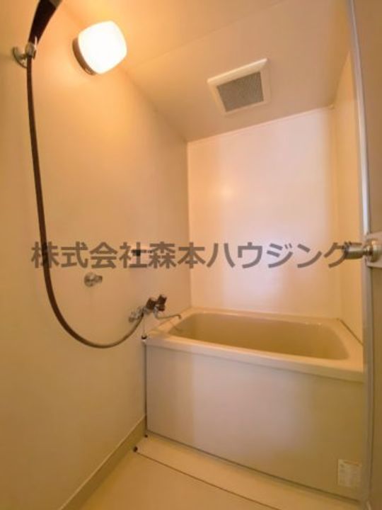 シャーンティⅡ 101の風呂