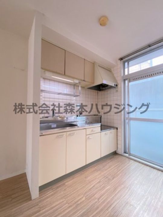 シャーンティⅡ 101のキッチン