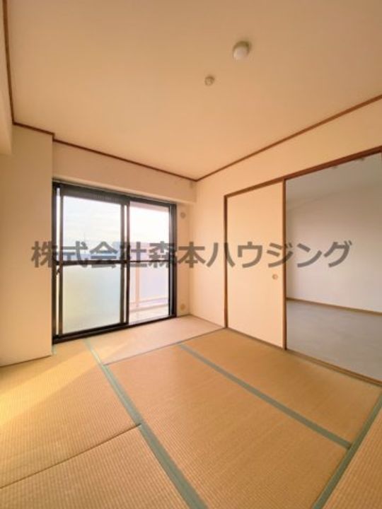 PLUM CITY RESIDENCE NEYAGAWA 403の内装