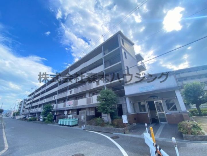 プルミエール大西 218の外観