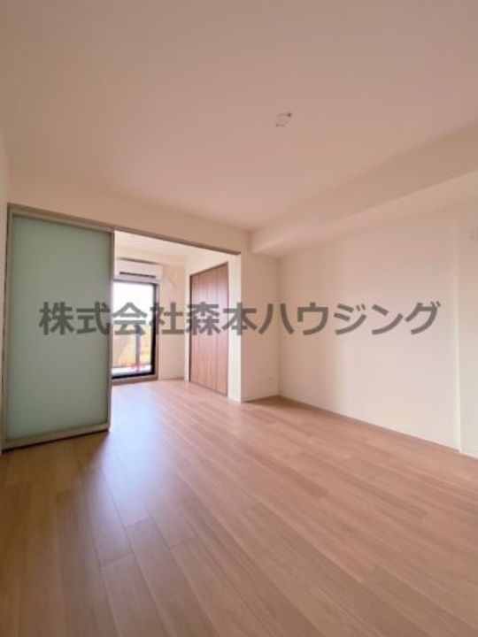 サンフレンドコア 403の居間