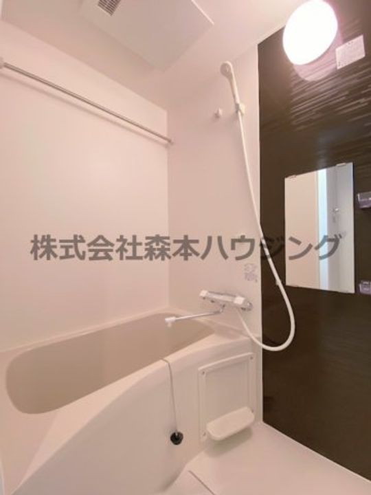 サンフレンドコア 404の風呂