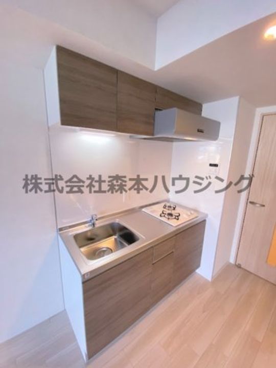 サンフレンドコア 302のキッチン