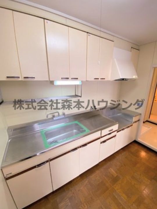 香里園ヒルズ 304のキッチン