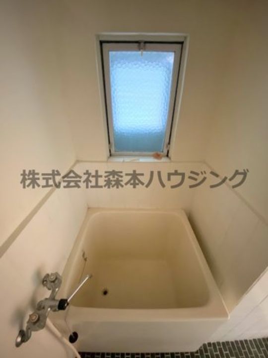 第一山本ハイツ 406の風呂