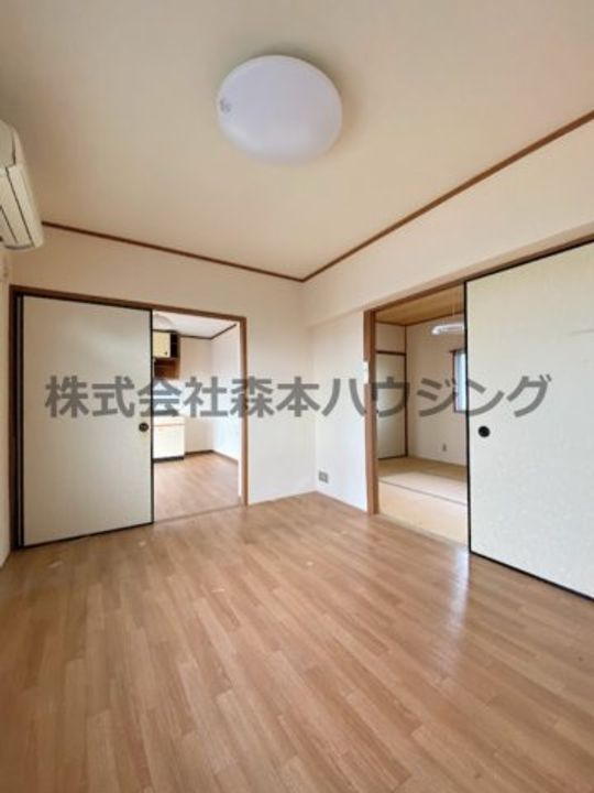 第一山本ハイツ 406の内装