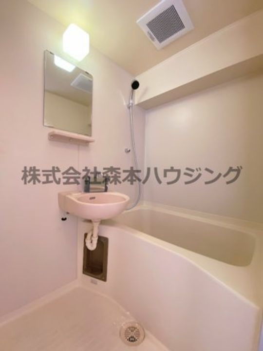 GM藤田町EAST 403の風呂