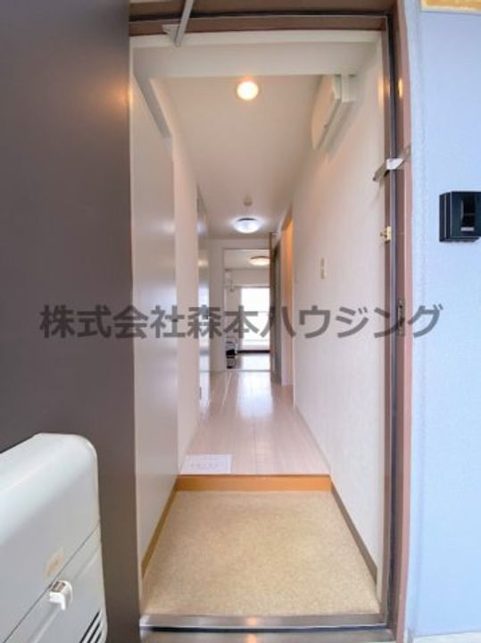 ウェルネス三界 405の内装