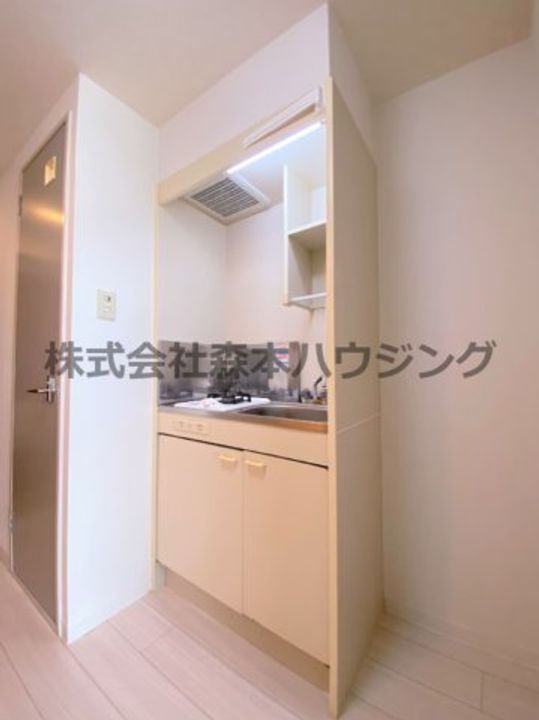 ウェルネス三界 405のキッチン