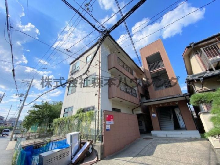第2山本ハイツ 101の外観
