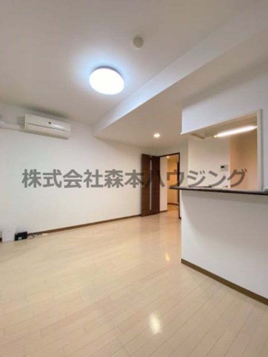Marvelous 101の居間