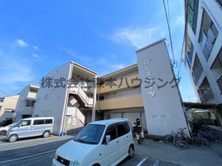 ローズハイツ 203の外観