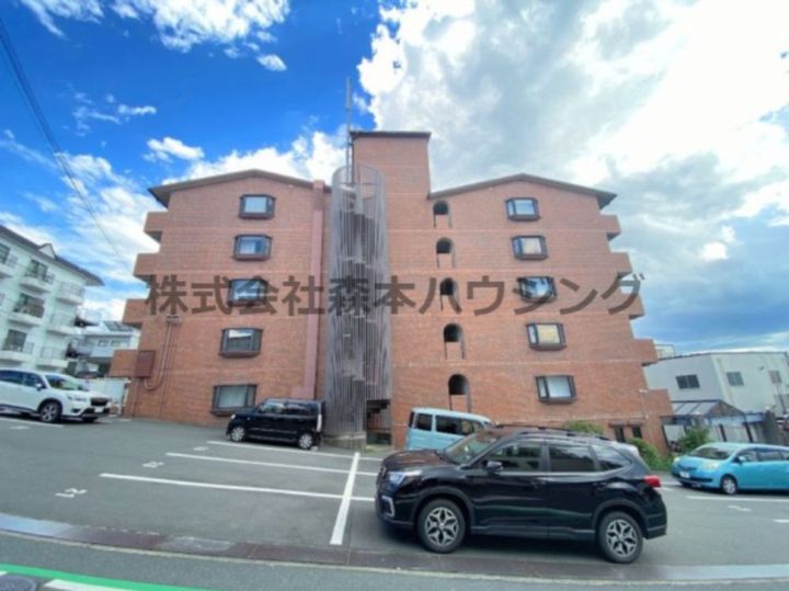 サンライト星ヶ丘 208の外観