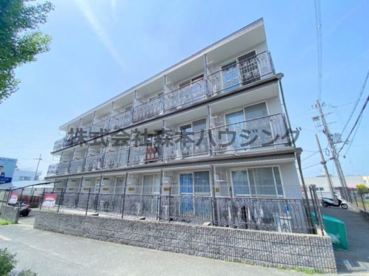学研CITY CORE 210の外観