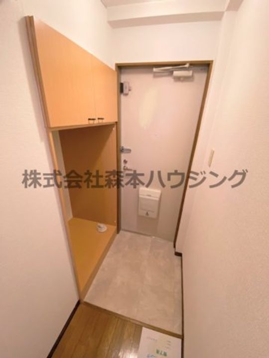 学研CITY CORE 210の玄関