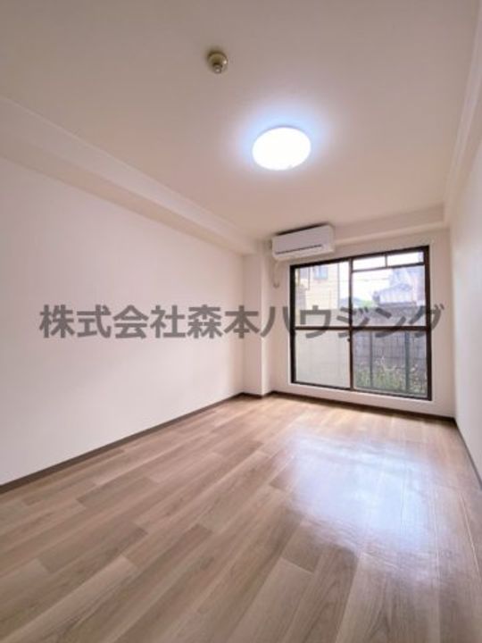 プレアール星田 102の内装