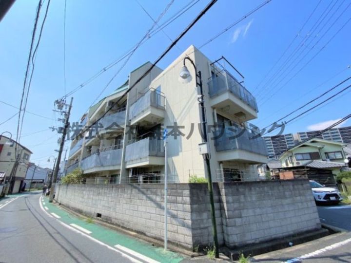 プレアール星田 102の外観