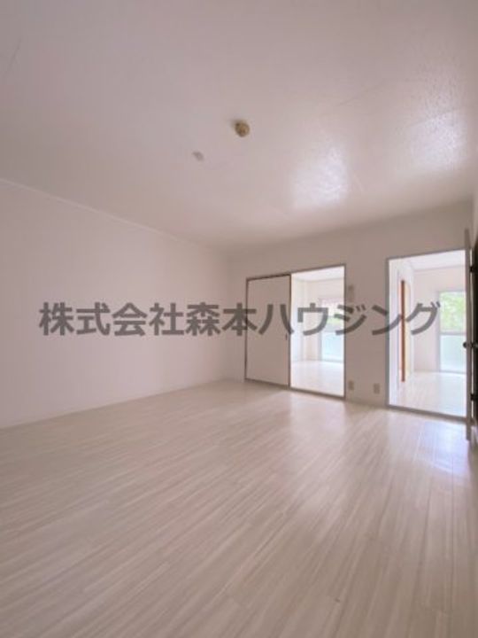 Residence Excelle 202の居間