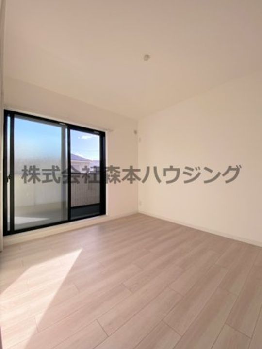 ピレーネ中野本町 202の内装