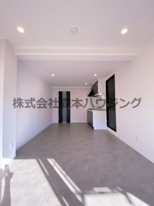 GM藤田町WEST 305の居間