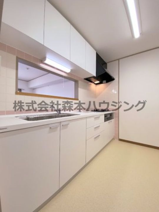 東香里野村マンション 108のキッチン