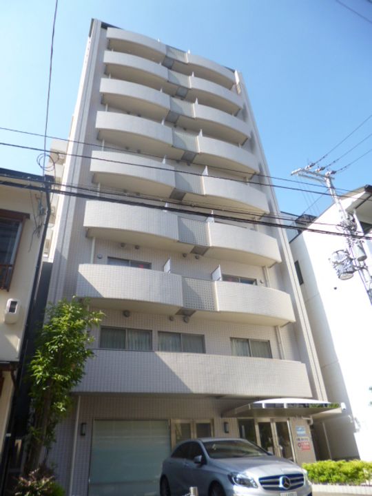 Belle・Forme平安の外観