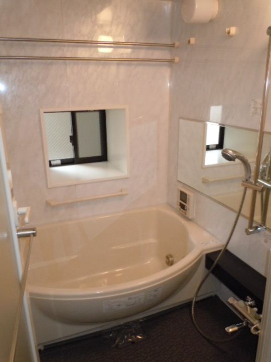 リーガル京都烏丸御池の風呂