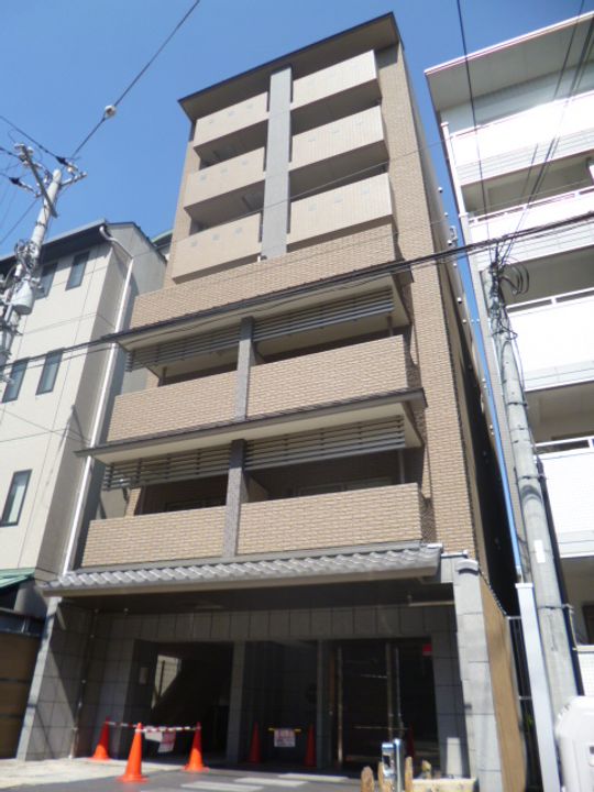 テルマーノ西洞院の外観