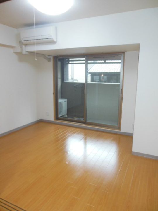 テルマーノ西洞院の寝室