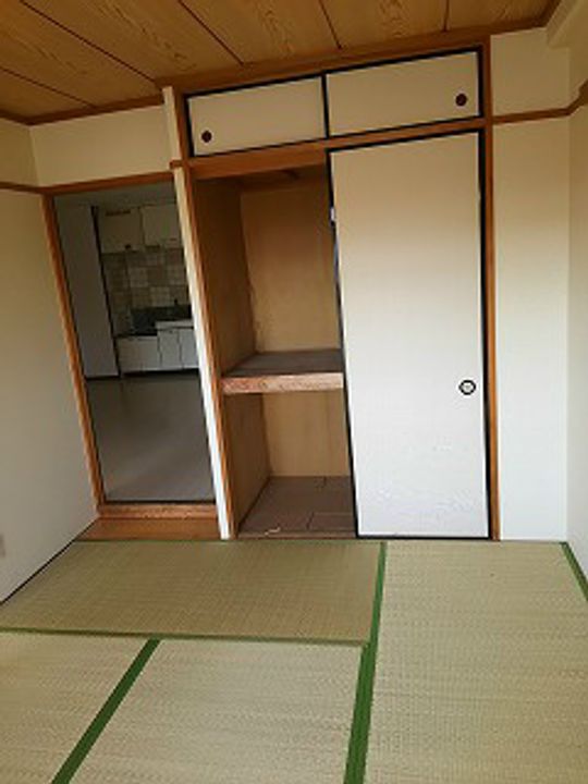 フォレステージ大宮の寝室