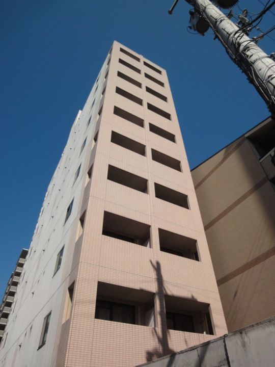 シカタセットビルディングの外観