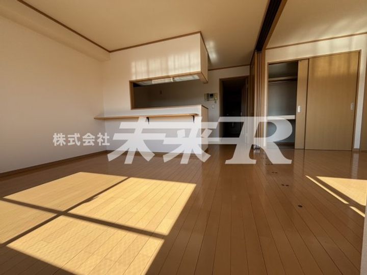 グラン201の居間