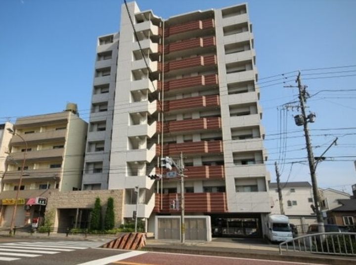 プリオール北千種の外観