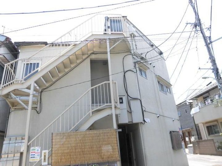 メープル宮本町101の外観