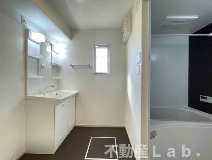 エルミタージュのその他画像