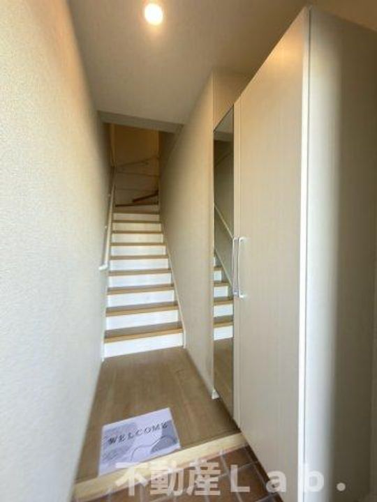 パレットの玄関