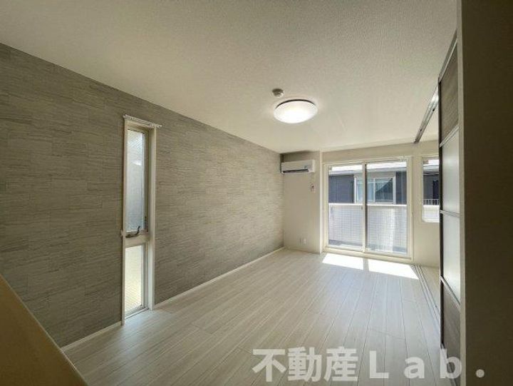 パーチェ御幸の居間