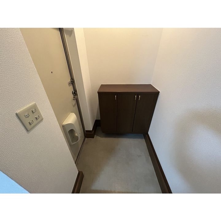 アンジュエールAの玄関