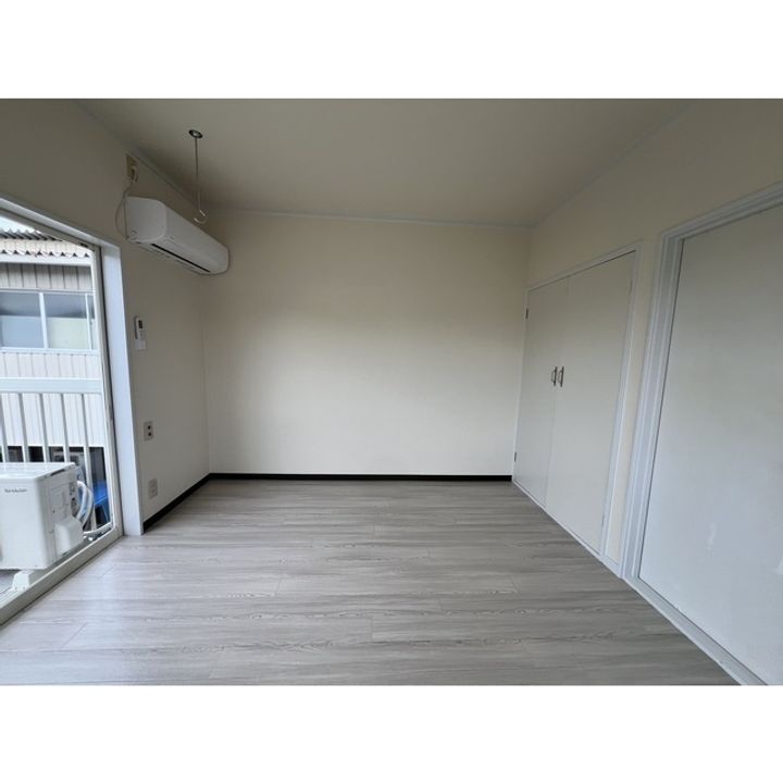 レインボーハウスの居間