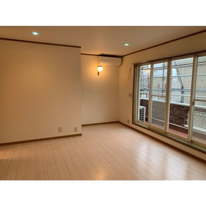 千葉県八千代市大和田新田(一戸建)の賃貸物件の居間