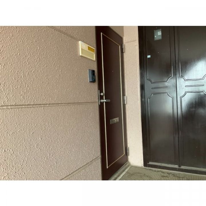 ガーデンムツミAの玄関