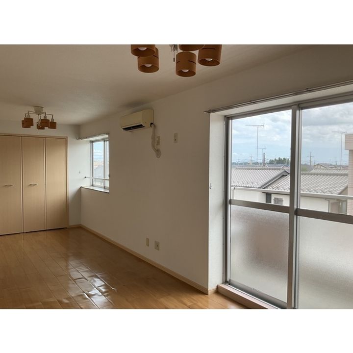 ガーデンムツミAの居間