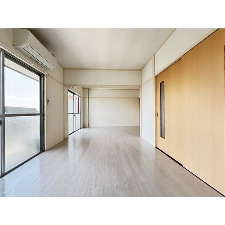 *双葉マンションの居間