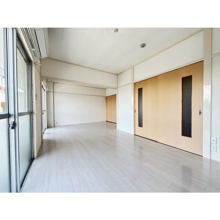 *双葉マンションの居間
