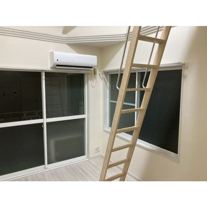 フリーダムC棟の居間