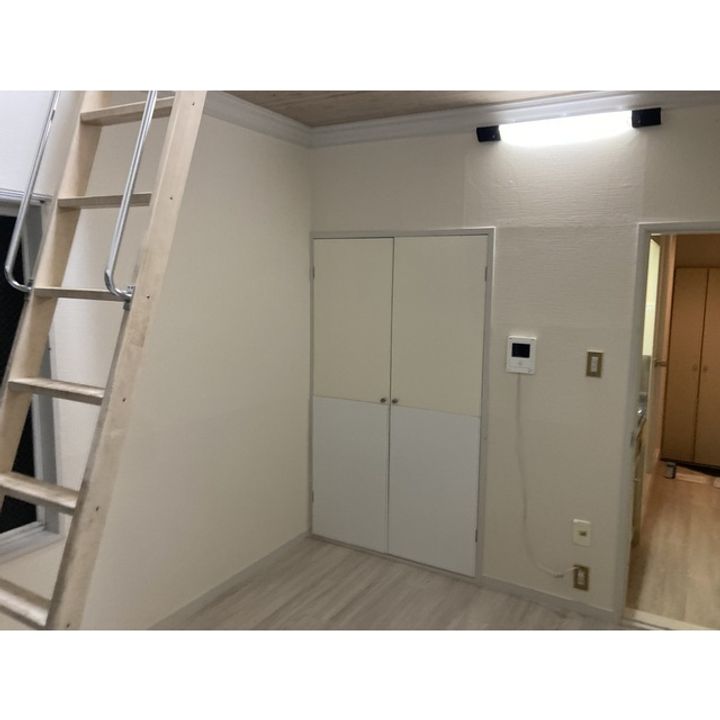 フリーダムC棟の居間