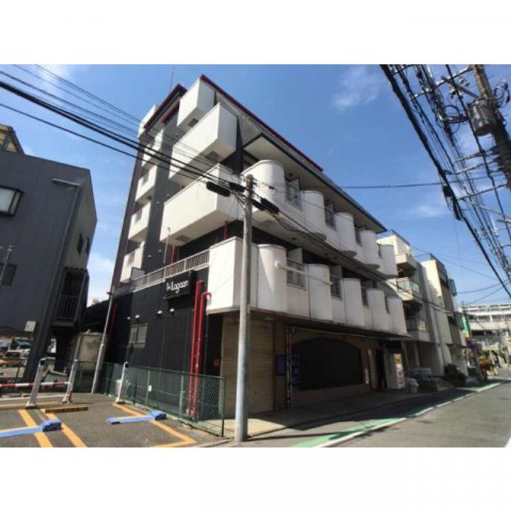 サルーテ熊谷の外観