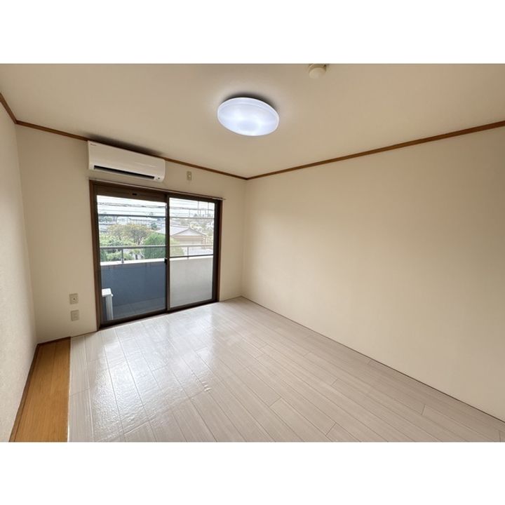 リエス館林の居間